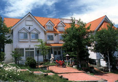 ペンション サントロペ<長野県>の写真1