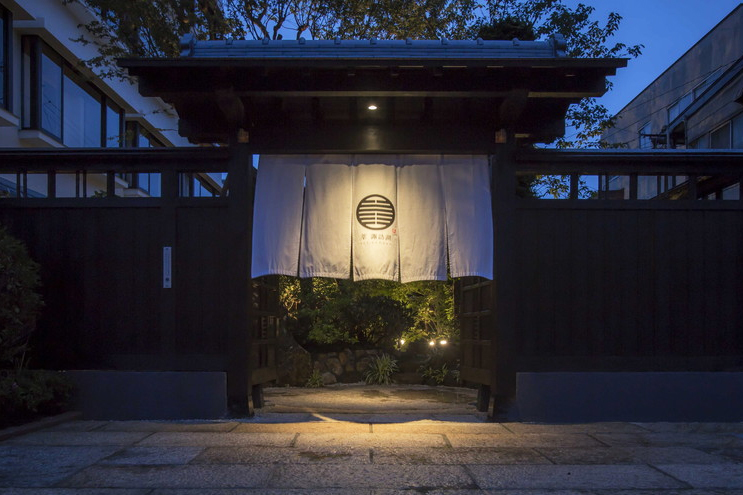 寛ぎの諏訪の湯宿 萃sui‐諏訪湖の写真1