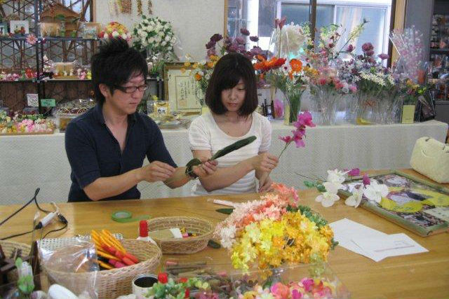 朝日シルクフラワー製作工房の写真1