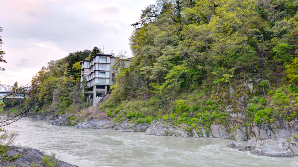 名勝 天竜峡温泉 龍峡亭の写真1