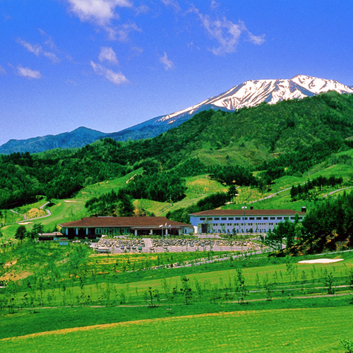 御岳ゴルフ&リゾートホテルの写真1