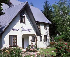 ペンション エトランゼの写真1