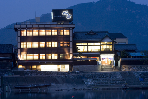 長良川観光ホテル石金の写真1