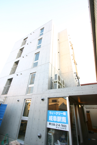 ウィークリー翔岐阜駅南の写真1