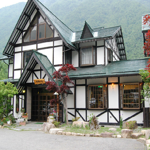 奥飛騨温泉郷 新穂高温泉 リゾートインちろり庵の写真1