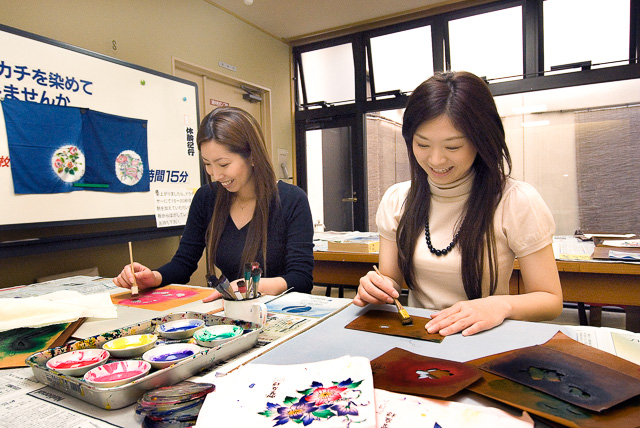 加賀友禅会館の写真1