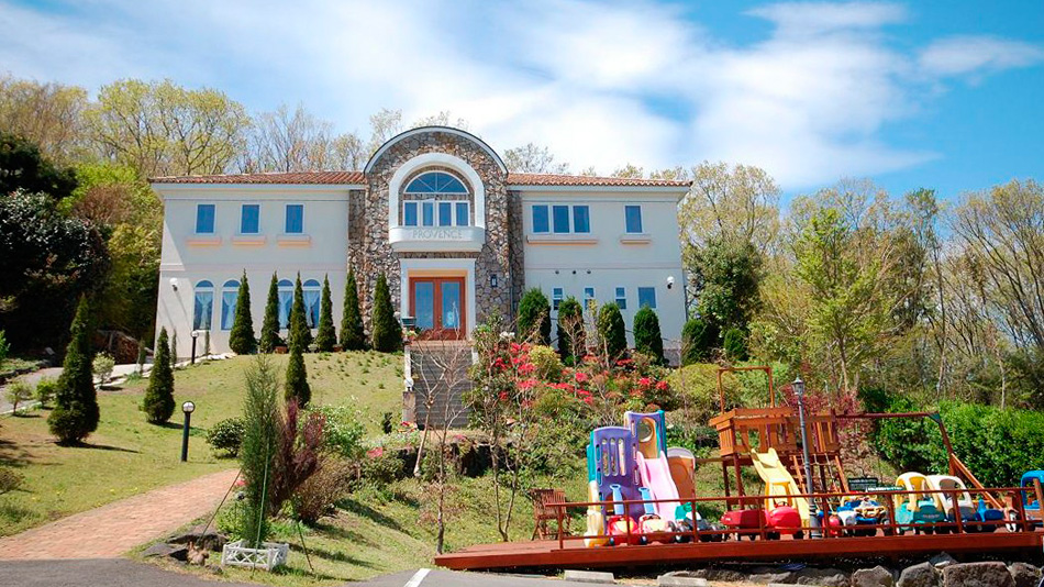 小室温泉 ファミリーリゾート プロヴァンスの写真1