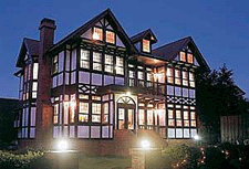 ワンちゃんと泊まれるブリティッシュスタイルのプチホテル Tyler’s Flat-タイラーズフラットの写真1