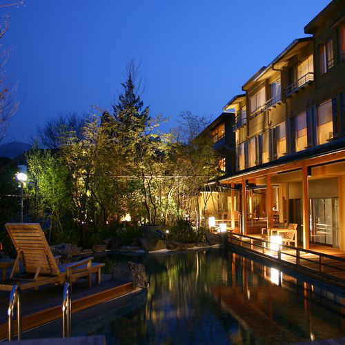 天城湯ヶ島 湯宿 嵯峨沢館の写真1