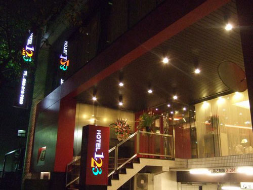 ホテル1ー2ー3名古屋丸の内の写真1