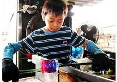 琉球ガラス村の写真1