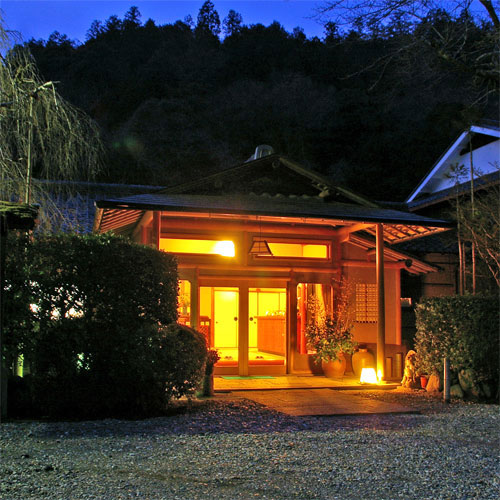 高雄錦水亭の写真1