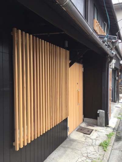 IORI KAMOGAWAICHIJOの写真1