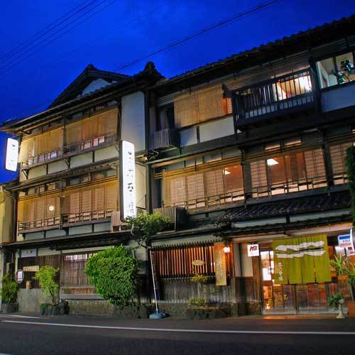 宮津温泉 茶六本館の写真1