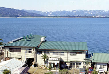 天橋立を横一文字に望む浜辺の宿 長浜荘の写真1