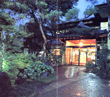 中村屋旅館<山梨県>