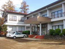 共立テニスロッヂ