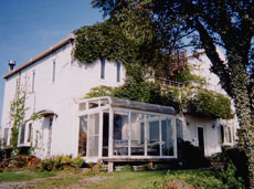 ペンション サンサン