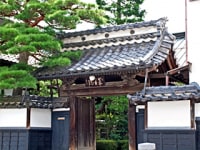 信州善光寺 薬王院