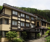 野沢温泉 四季の宿 河廣