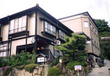 万葉茶寮みさか