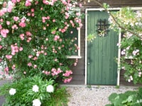 ゲストハウス月家