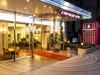 サンパレスホテル