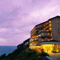 高台から海を望む 絶景の宿 伊豆・熱川温泉 粋光