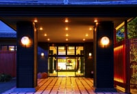 ミシュラン料理人による地産会席 新海花亭いずみ