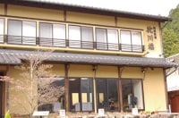 京都美山 料理旅館 枕川楼