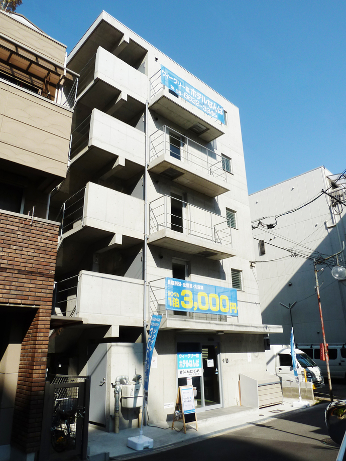 ウィークリー翔ホテルなんばの写真1