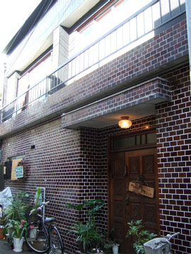 ぴーすはうす昭和の写真1