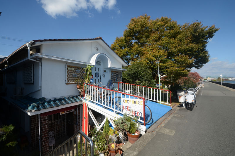 ゲストハウス ネコネコの写真1