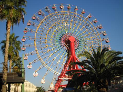 モザイク大観覧車の写真1