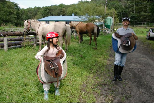 ムツ牧場ひだまり乗馬クラブの写真1