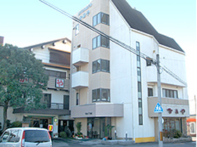 ビジネスホテルかめやの写真1