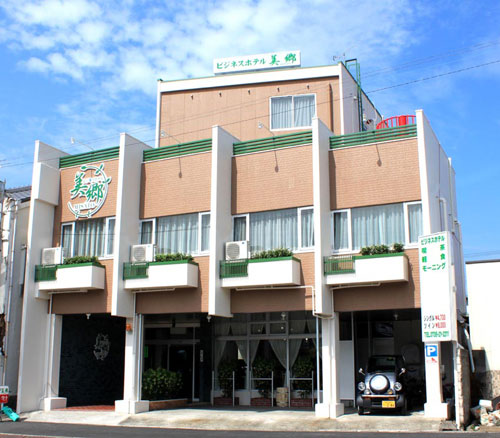 ビジネスホテル美郷の写真1