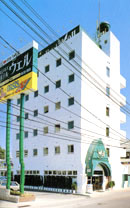 ビジネスホテル ウェルの写真1