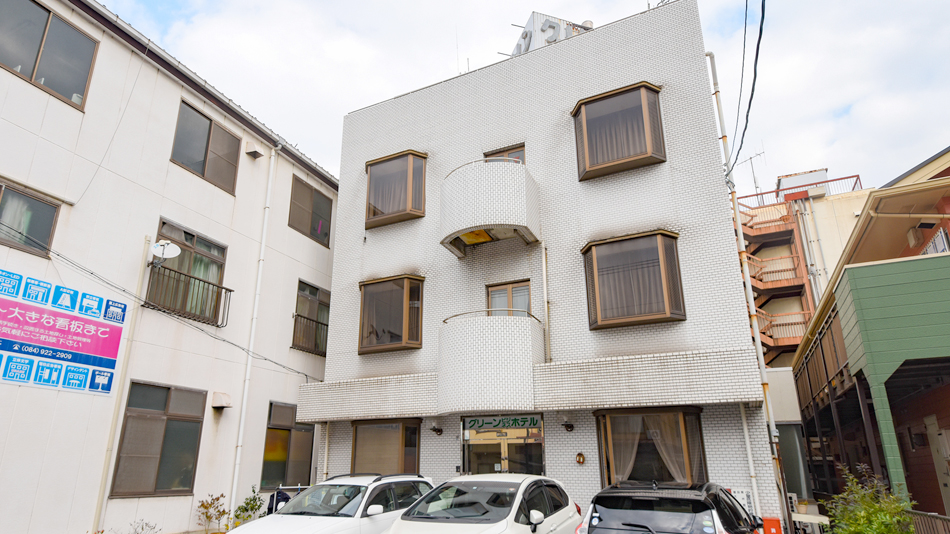 グリーンビジネスホテルの写真1