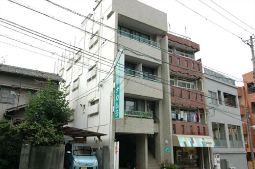 ビジネスホテルナカムラの写真1