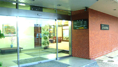 ビジネスホテル山田屋別館の写真1