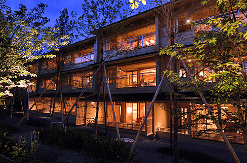 別邸 朧月夜の写真1