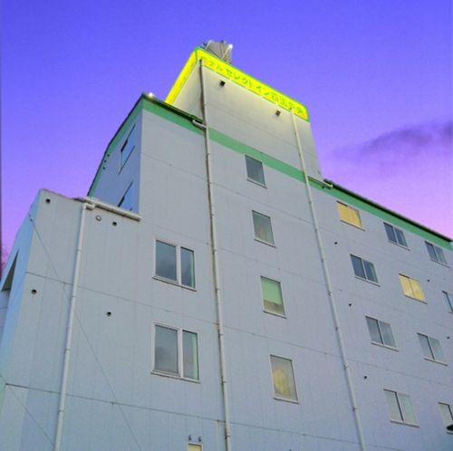 ホテルセレクトイン四国中央の写真1