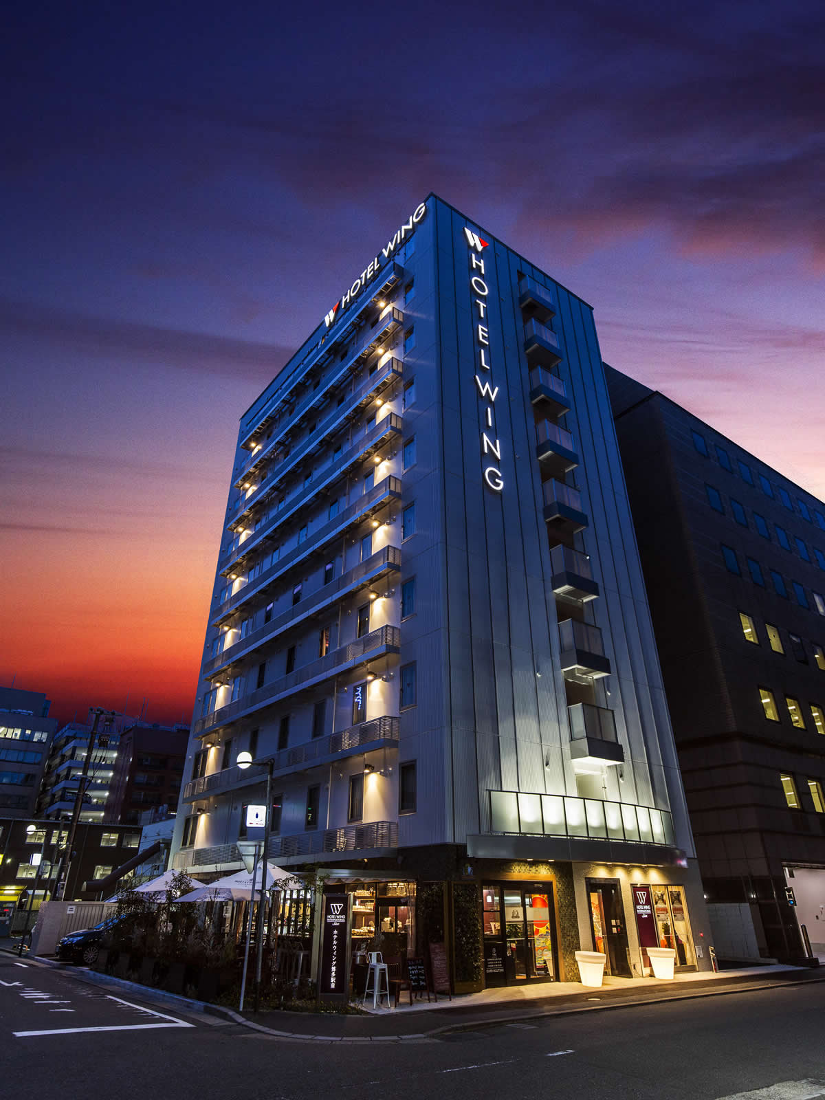 ホテルウィングインターナショナルセレクト博多駅前の写真1