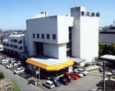 佐賀県青年会館の写真1