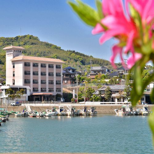 たら竹崎温泉 夜灯見荘の写真1