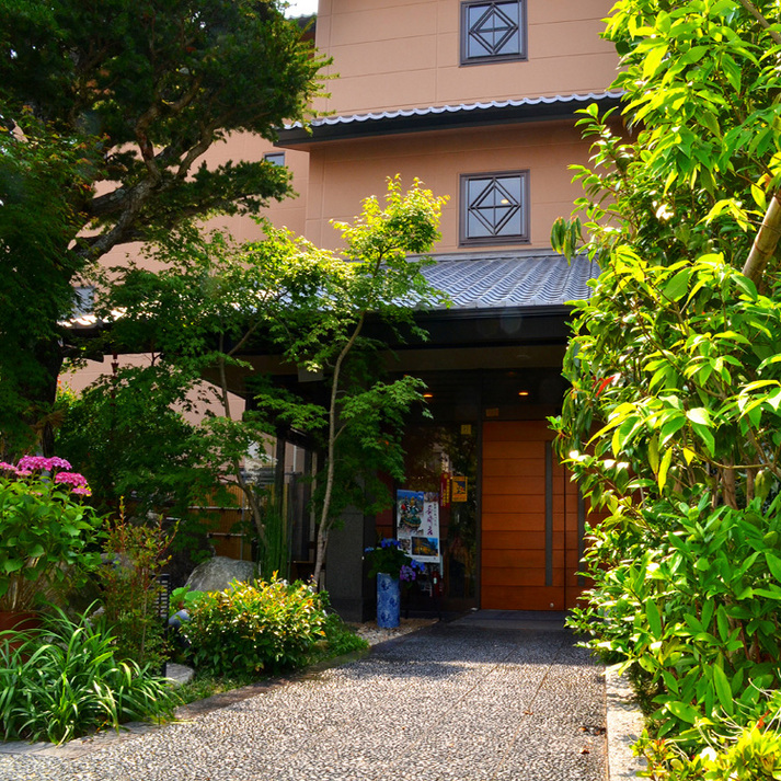 割烹旅館 長崎荘の写真1