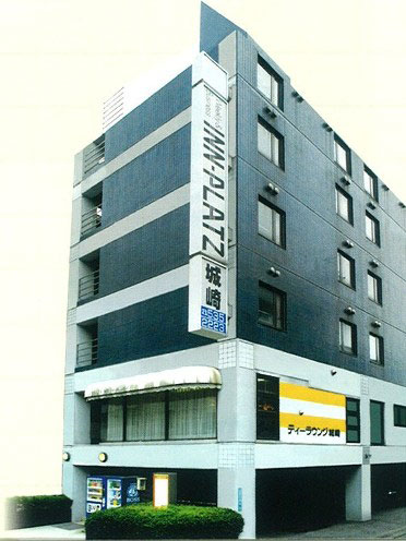 インプラッツ城崎の写真1