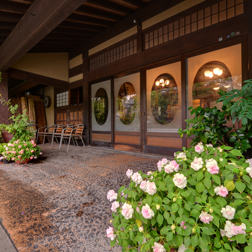 由布院温泉 榎屋旅館の写真1