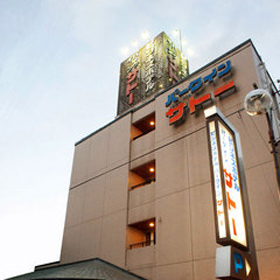 ビジネスホテル パークインサトーの写真1